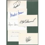 Golf signed collection. 6 white cards signed by Craig Stadler, Mark O'Meara, Bernard Gallacher, Mark