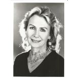 Juliet Mills signed 7x5 black and white photo. Juliet Maryon Mills (born 21 November 1941) is a