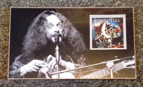 Ian Anderson Jethro Tull Genuine Authentic Signed Autograph Display 17x10. High Quality