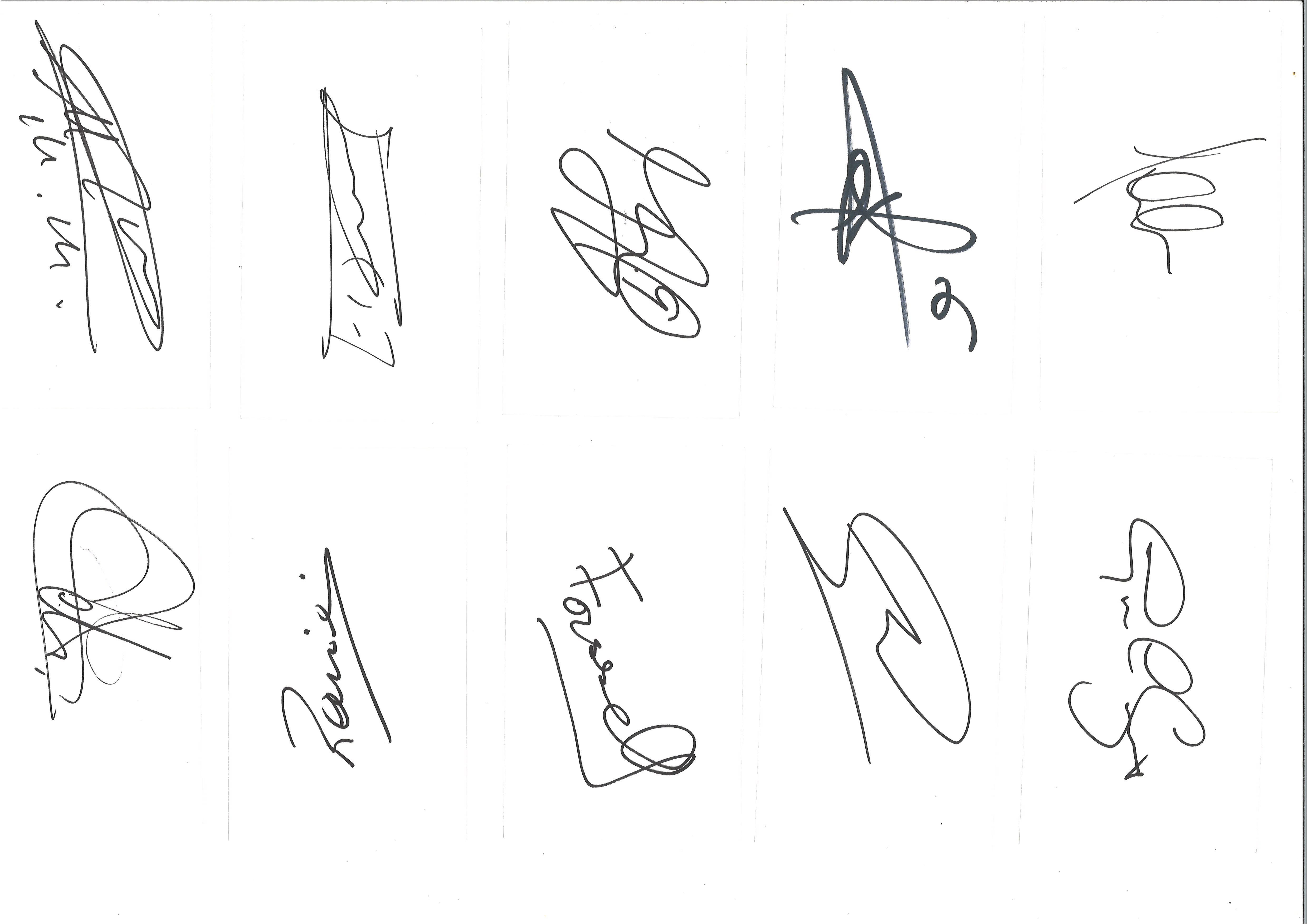 Football Chelsea collection from the early 2000s 20 signed white cards includes some great names - Image 4 of 4