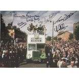 TOTTENHAM 1961: Autographed cutting measuring 28 x 21 cms, depicting Tottenham players parading