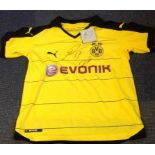 Football Matt Hummels signed Borussia Dortmund home shirt, Mats Julian Hummels (born 16 December