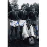 WEST GERMANY 1966: Autographed 6 x 4 photo, depicting West Germany's FRANZ BECKENBAUER, FRIEDEL