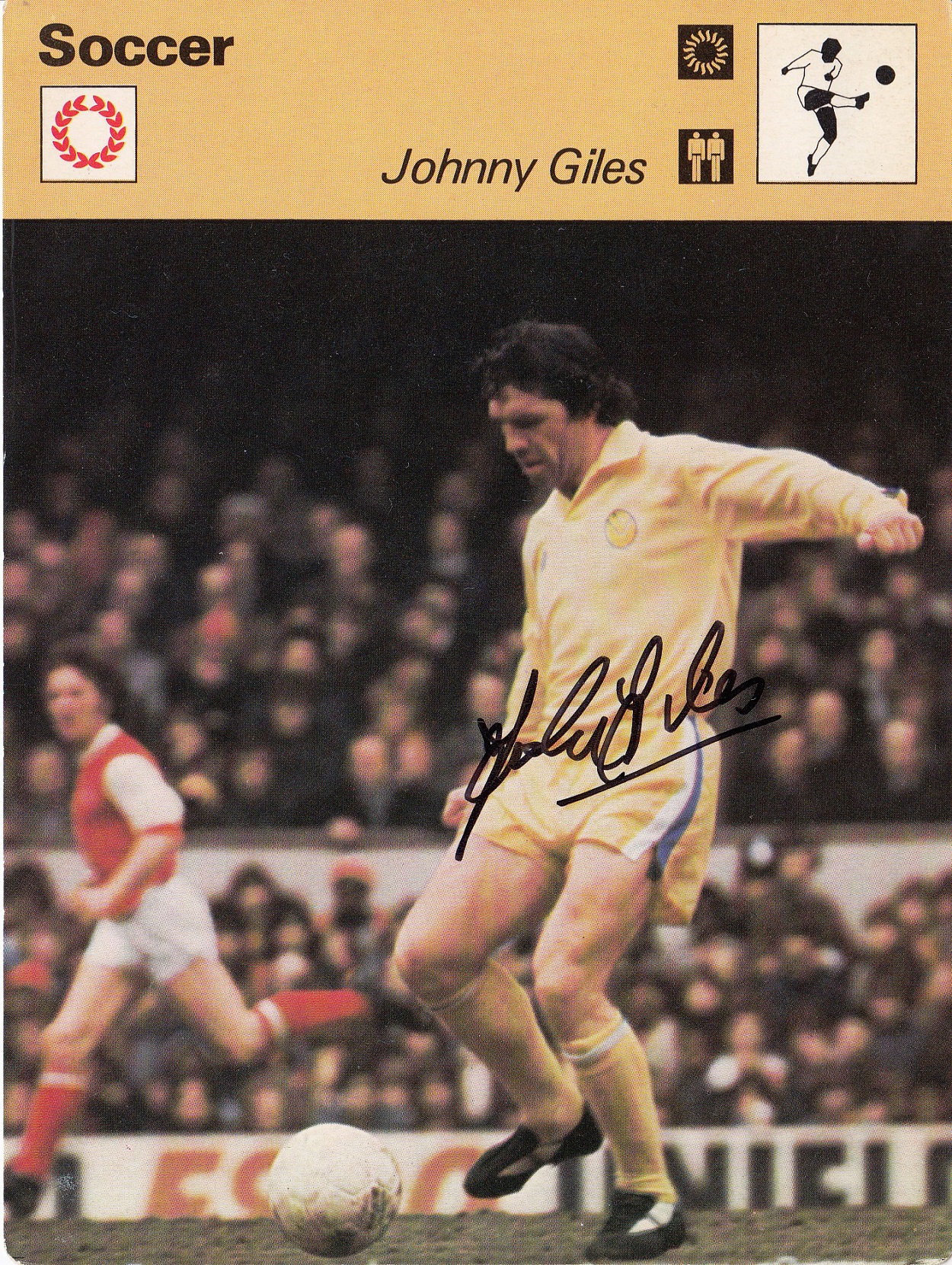 JOHN GILES 1977: Autographed Recontre Sportscaster card issued in 1977, superbly produced large size
