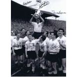 TOTTENHAM 1961: Autographed 16 x 12 photo, depicting Tottenham captain Danny Blanchflower holding