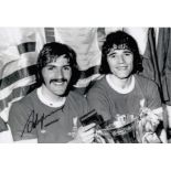 STEVE HEIGHWAY 1974: Autographed 12 x 8 photo, depicting goalscorers STEVE HEIGHWAY and Kevin Keegan