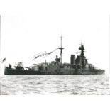 WW2 HMS Hood survivor Ted Briggs signed 10 x 8 inch b/w photo of the ill-fated Battleship under way.