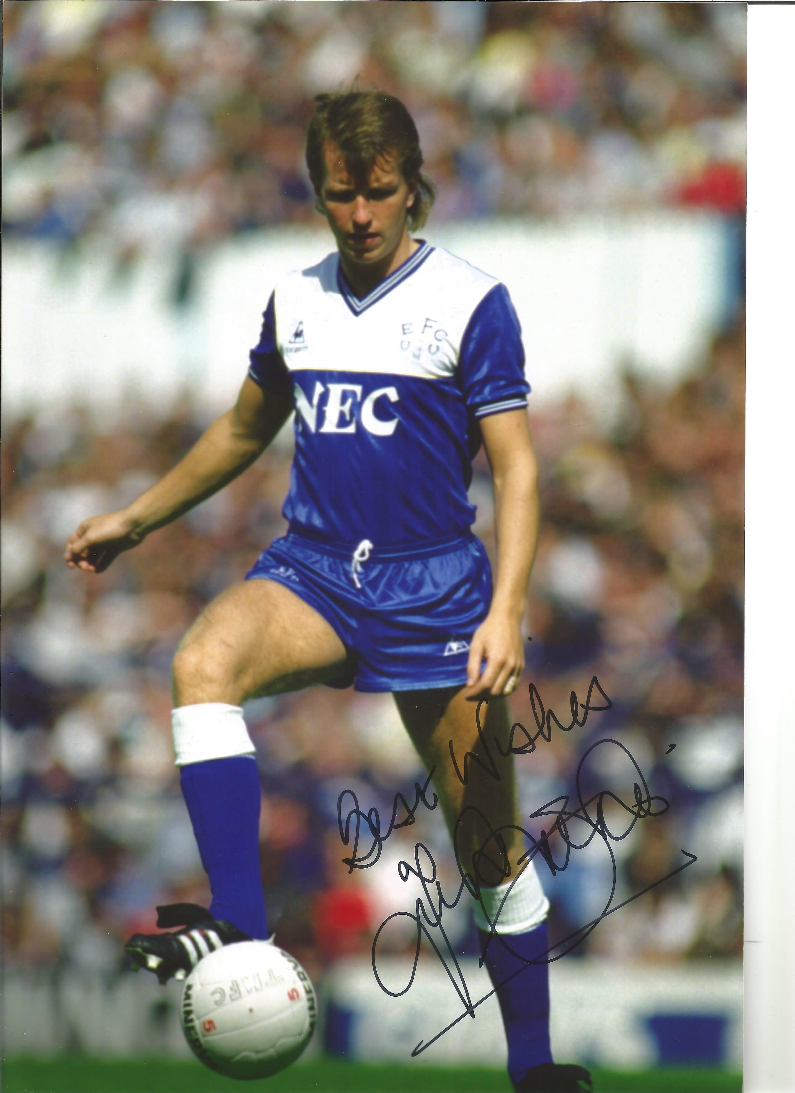 Trevor Steven Everton Signed 12 x 8 inch football photo. This item is from the stock of www.