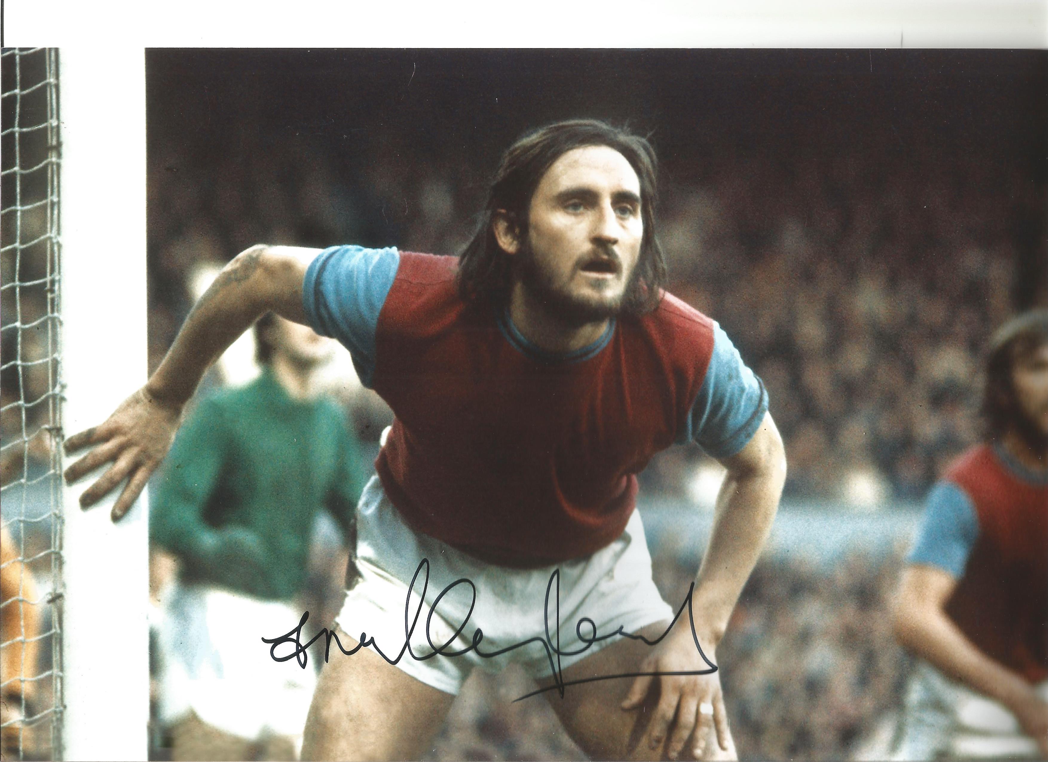 Frank Lampard senior West Ham Signed 12 x 8 inch colour football photo. This item is from the