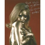 007 Bond girl, lovely 8x10 photo signed by Goldfinger actress Shirley Eaton who has also added her