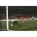 STEVE HEIGHWAY football autographed 12 x 8 photo, a superb image depicting Heighway scoring