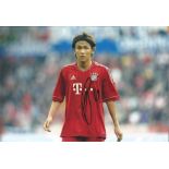 Usami Takashi Bayern Signed 12 x 8 inch football photo. Good Condition. All autographs come with a