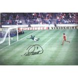 Peter Withe signed 12x8 colour photo pictured in action for Nottingham Forest. Good Condition. All