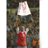 Ian Wright Arsenal Signed 12 x 8 inch football photo. Good Condition. All autographs come with a