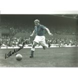 Dave Hickson Everton Signed 12 x 8 inch football photo. Good Condition. All autographs come with a