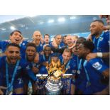 Claudio Ranieri Leicester City Signed 16 x 12 inch football photo. Good Condition. All autographs
