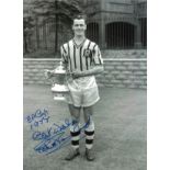 Peter McParland Aston Villa Signed 16 x 12 inch football photo. Good Condition. All autographs