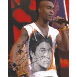 Simon Webbe signed 10x8 inch colour photo, 30/03/1978 British singer from the boy band Blue . All