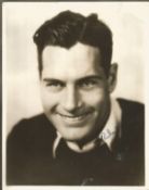 Richard Arlen signed vintage 10 x 8 inch b/w portrait photo fixed to black card, surname in slightly