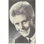 Joe Brown signed 3.5 x 5.5 inch b/w portrait photo Condition 7/10. All autographs come with a