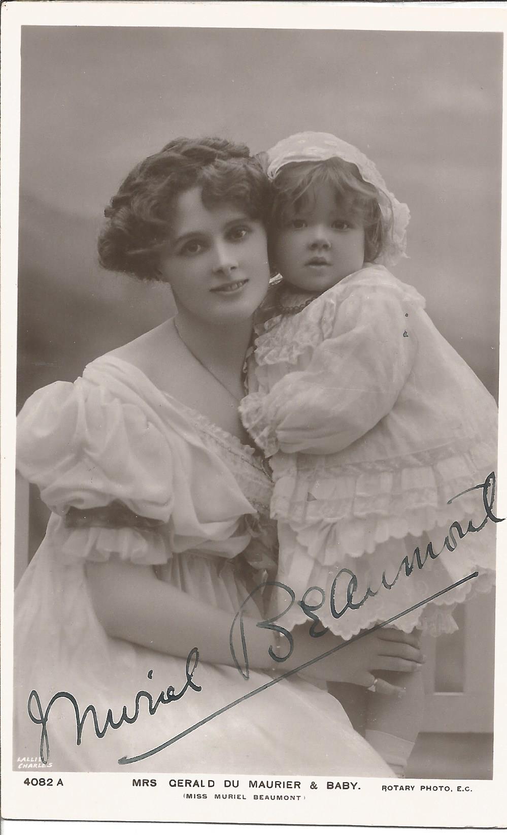 Muriel Beaumont Signed vintage 6 x 4 inch b/w postcard produced by Rotary Photographics. Condition