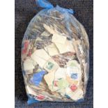 Australia stamp collection glory bag hundreds of stamps used mostly 1930s, 40s and 50s mounted may
