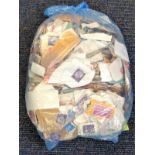 USA stamp collection glory bag hundreds of stamps used cleaned mostly 1930s, 40s and 50s mounted may