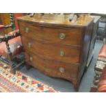 A bow fronted chest of 3 drawers c1820, 88x91x49cm