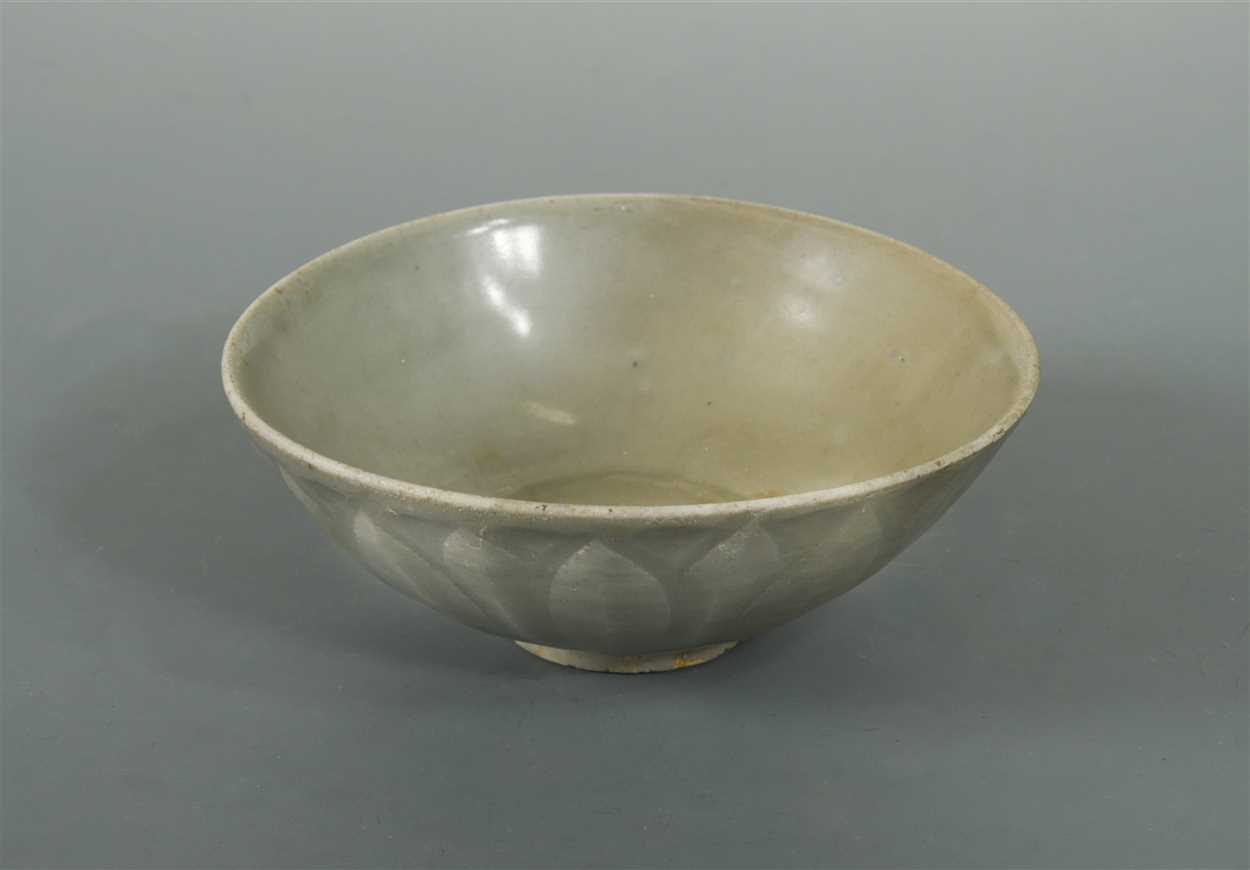 A celadon 'Lotus Petal' bowl, Song dynasty,