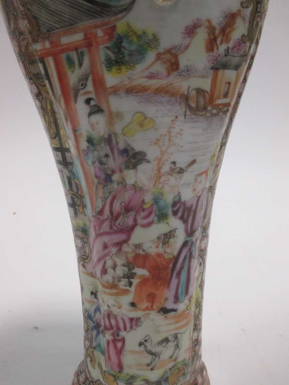 A 19th century Chinese porcelain vase and cover decorated with figures and animals in a garden - Image 5 of 5