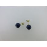 A pair of lapis lazuli earstuds,