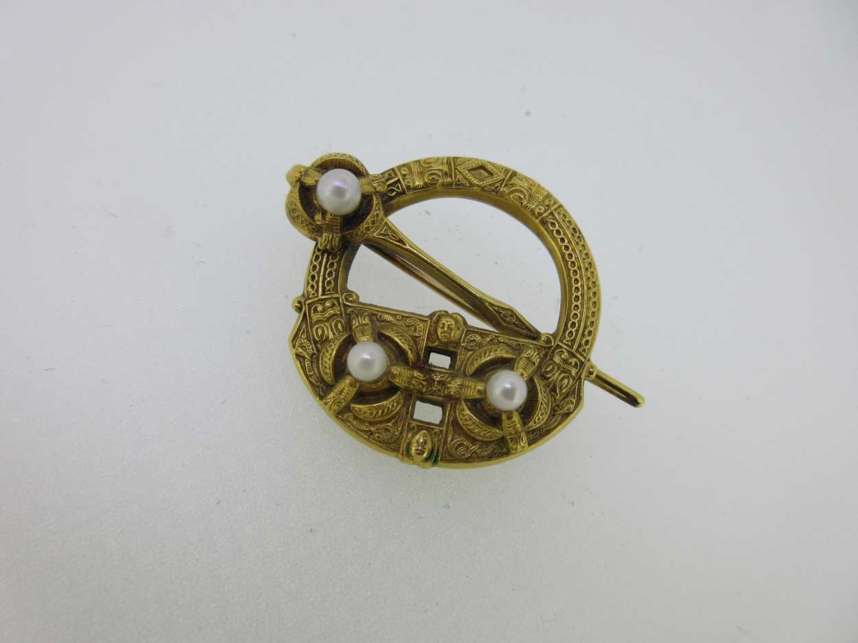 An Irish 'Tara' brooch, - Image 2 of 7