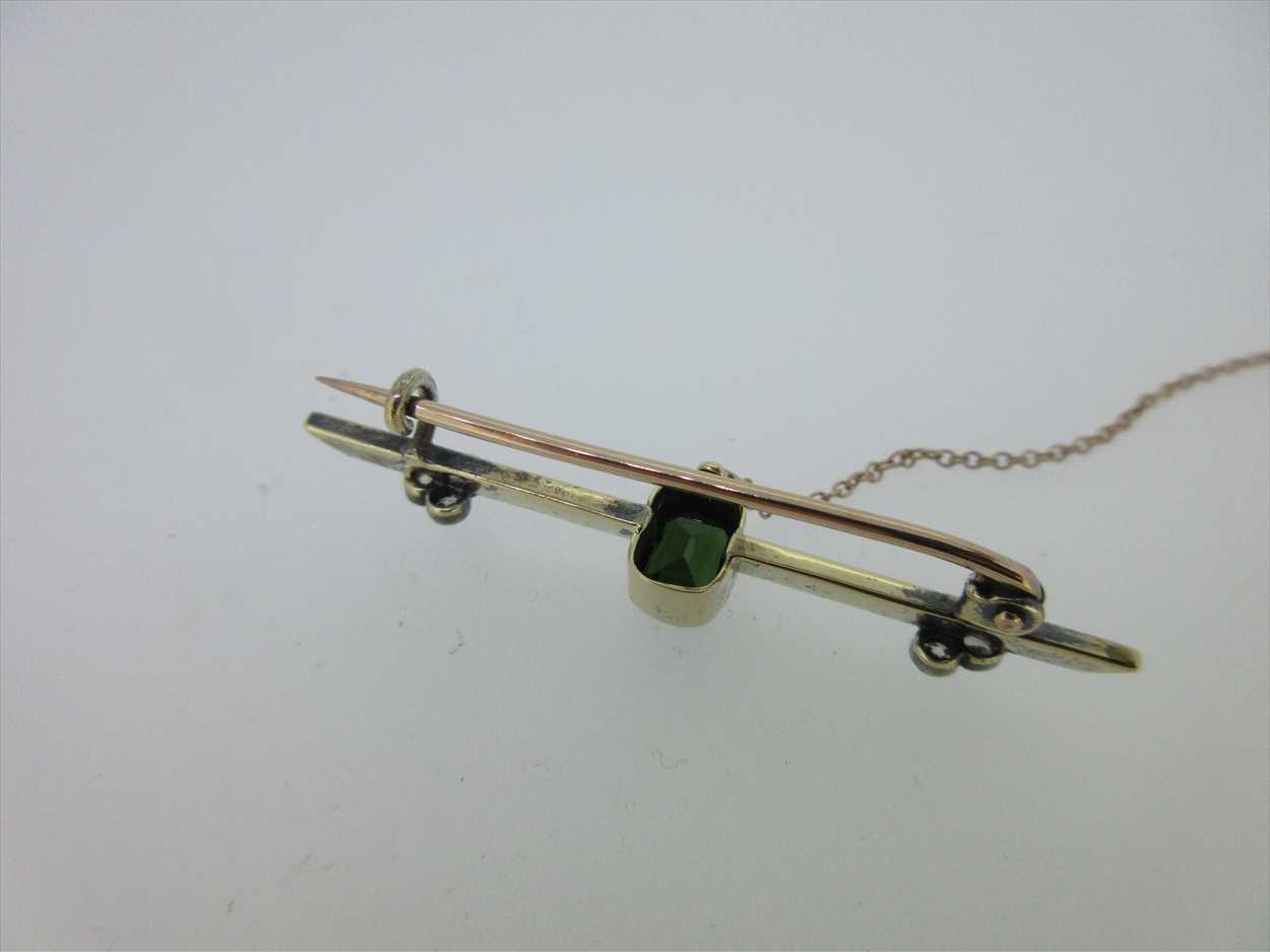A green tourmaline and diamond bar brooch, - Image 4 of 8