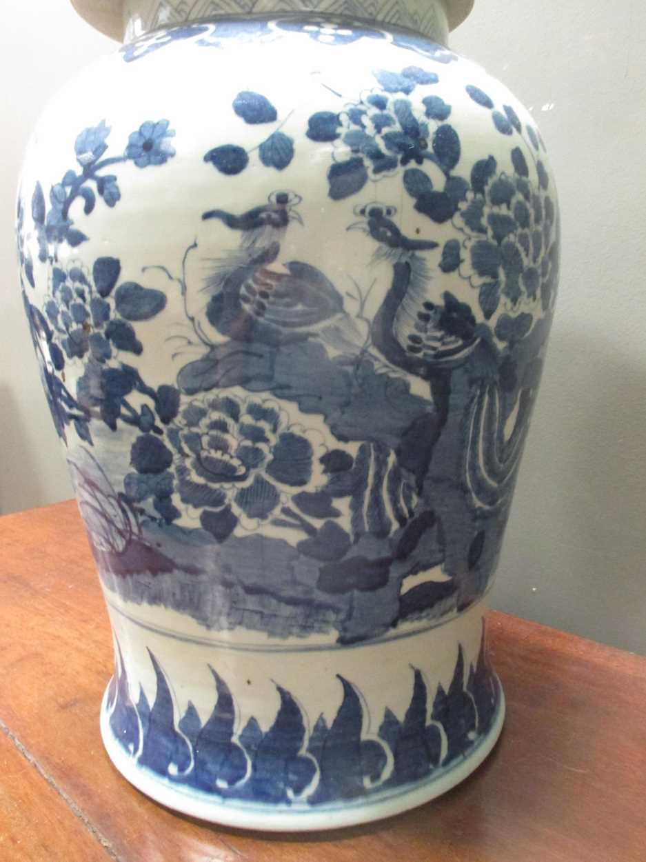 A Chinese blue and white porcelain large vase and cover, 20th century, - Image 8 of 9