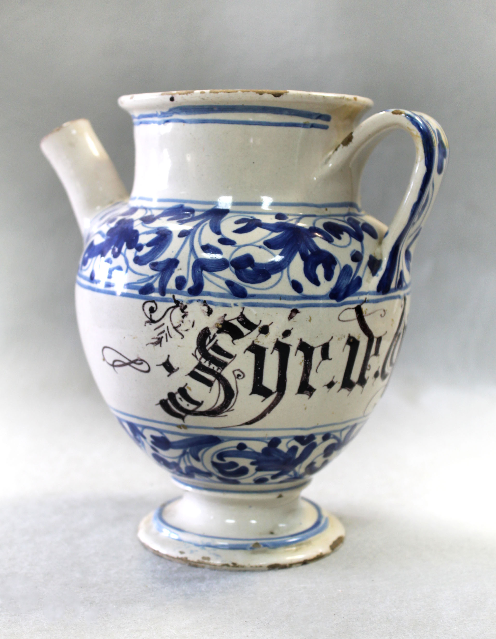 An 18th century Savona Syrup jar,