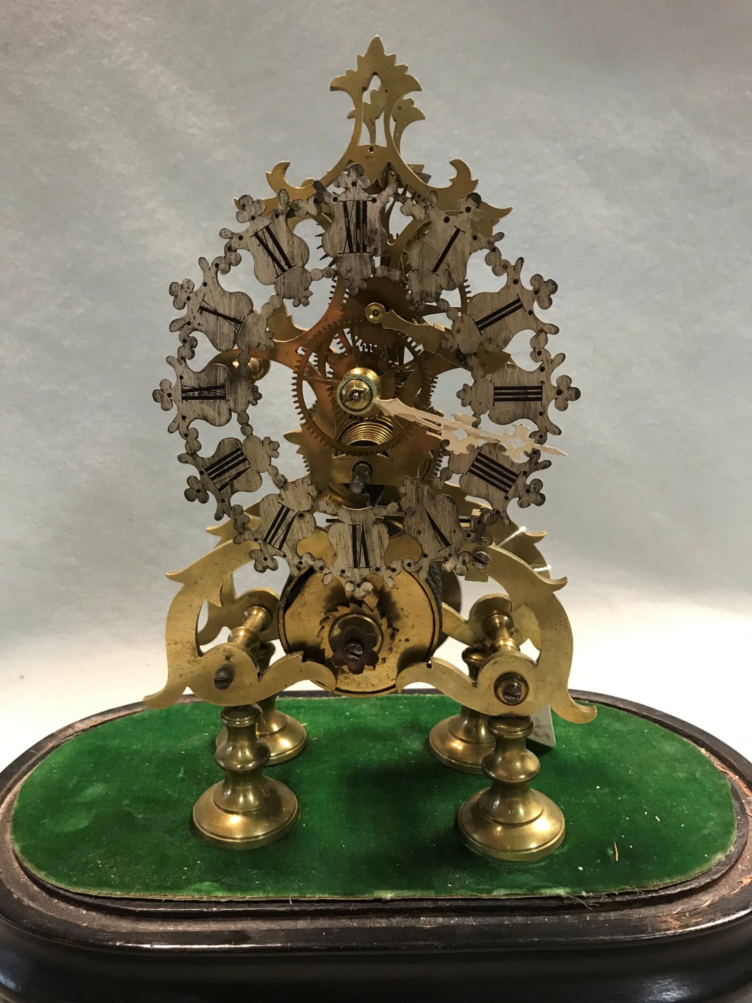A Victorian brass skeleton timepiece, - Bild 4 aus 4