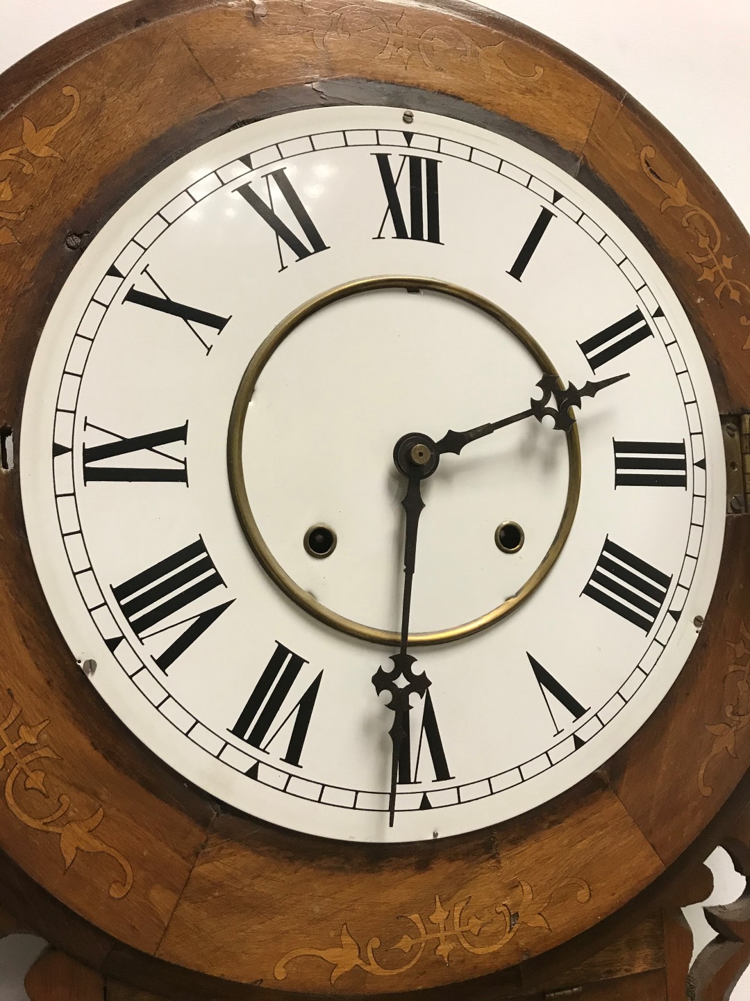 A late Victorian American walnut case drop dial wall clock, - Image 5 of 5