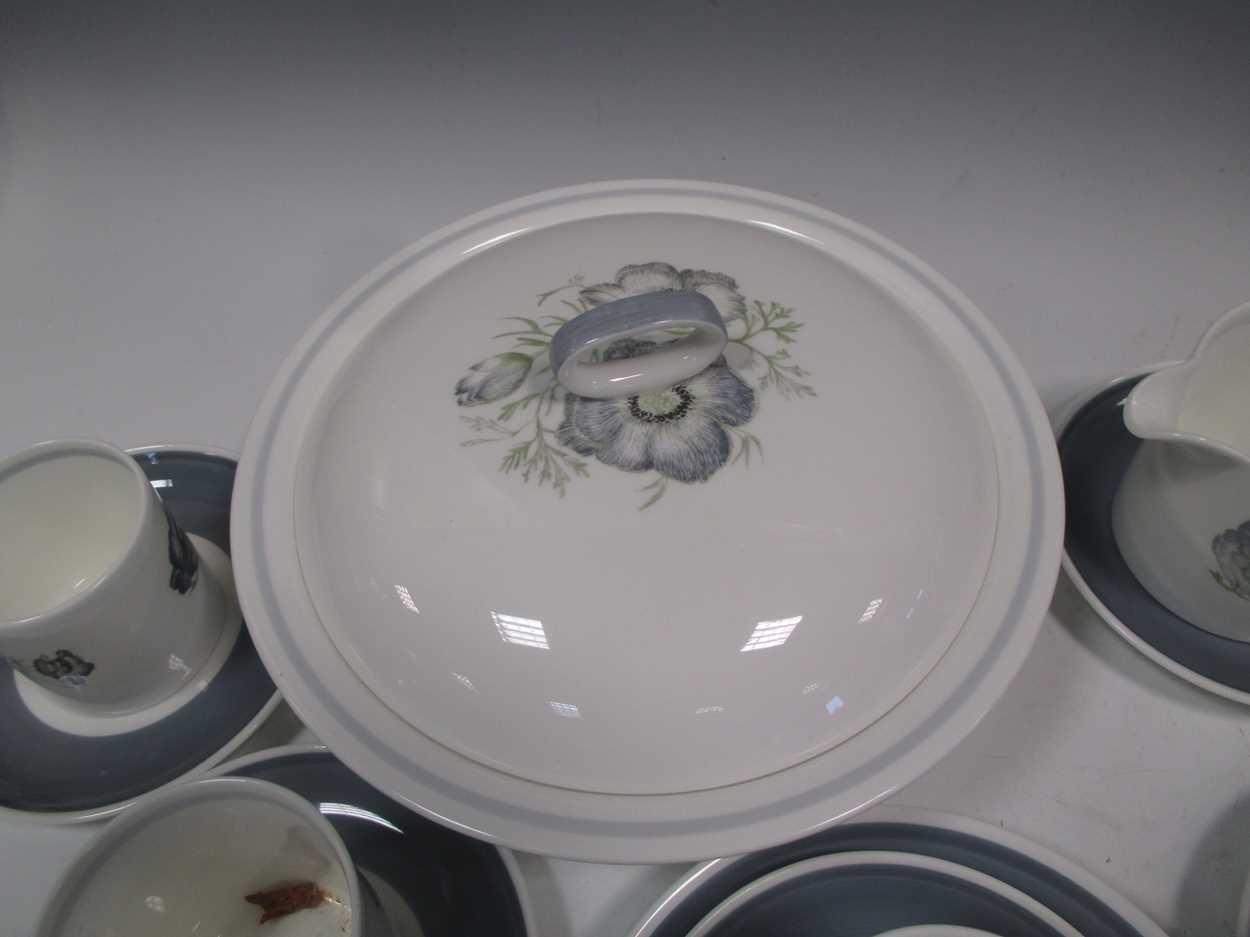 A Wedgwood 'Susie Cooper' extensive service for 8 settings - Image 2 of 7