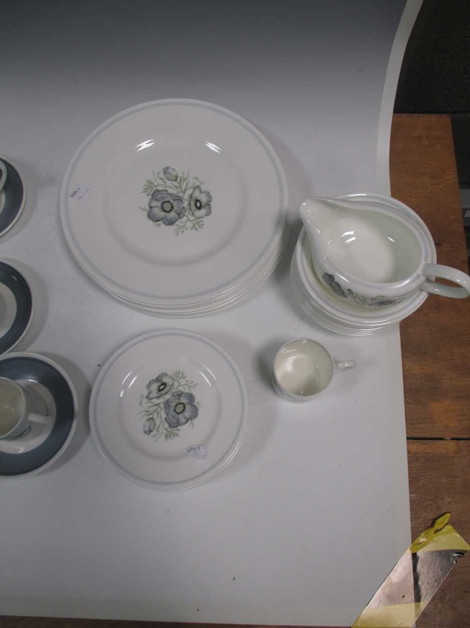 A Wedgwood 'Susie Cooper' extensive service for 8 settings - Image 7 of 7