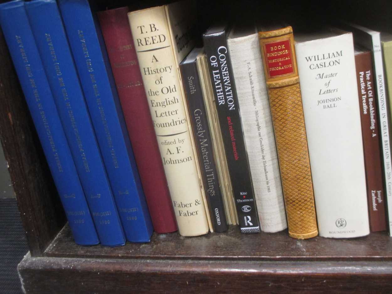 Books, mainly bibliography and printing, 20th century