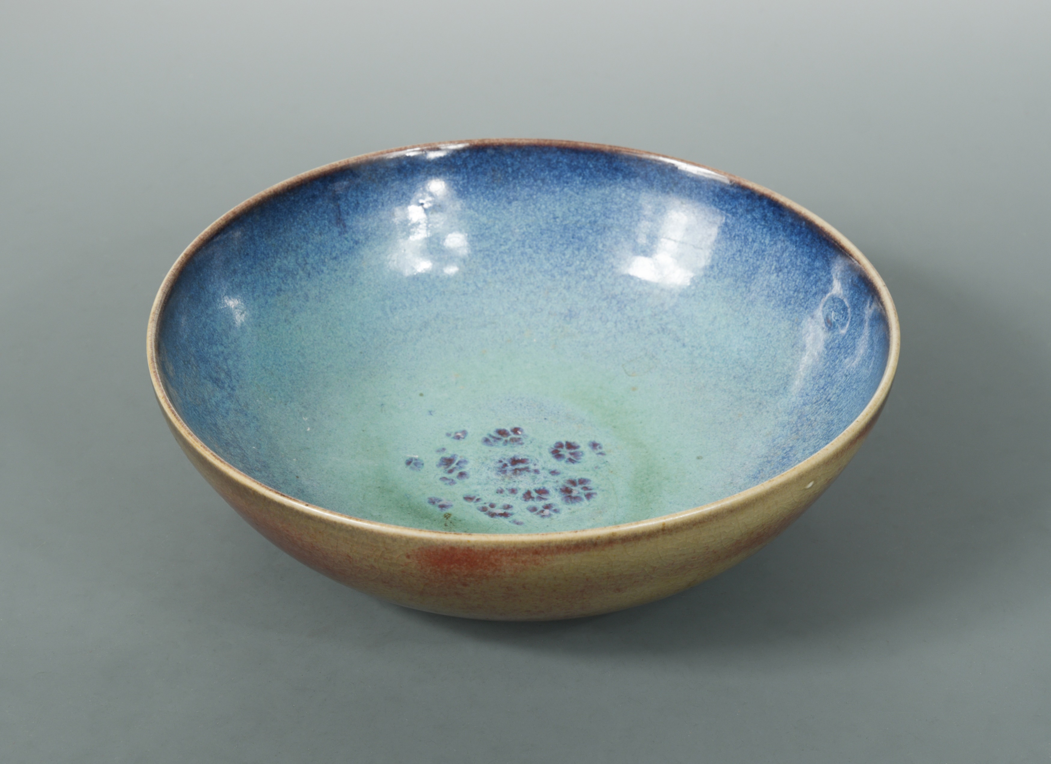 Amelie Richter (Bavarian-French, 20th century), a collection of stoneware bowls,