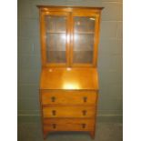 An early 20th century oak bureau bookcase 170x 71x 35cm