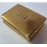 A George III 18ct gold snuff box,