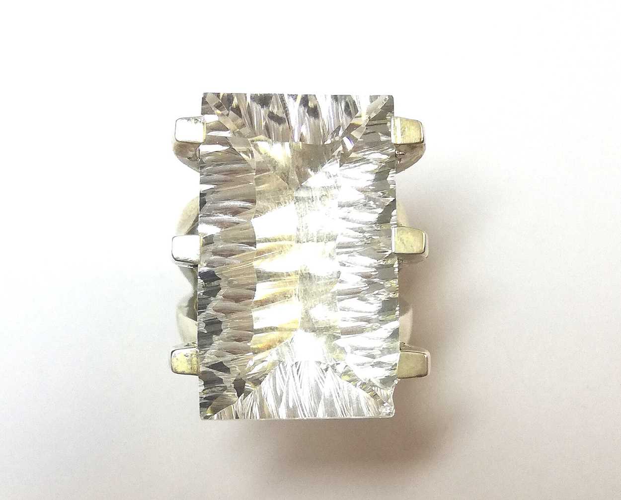 A modern rock crystal statement ring, - Image 2 of 3