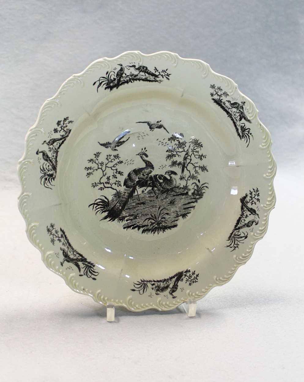 A collection of 18th century creamware plates, - Image 11 of 11