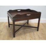A mahogany butler's tray on stand / coffee table, 50 x 68 x 54.5cm