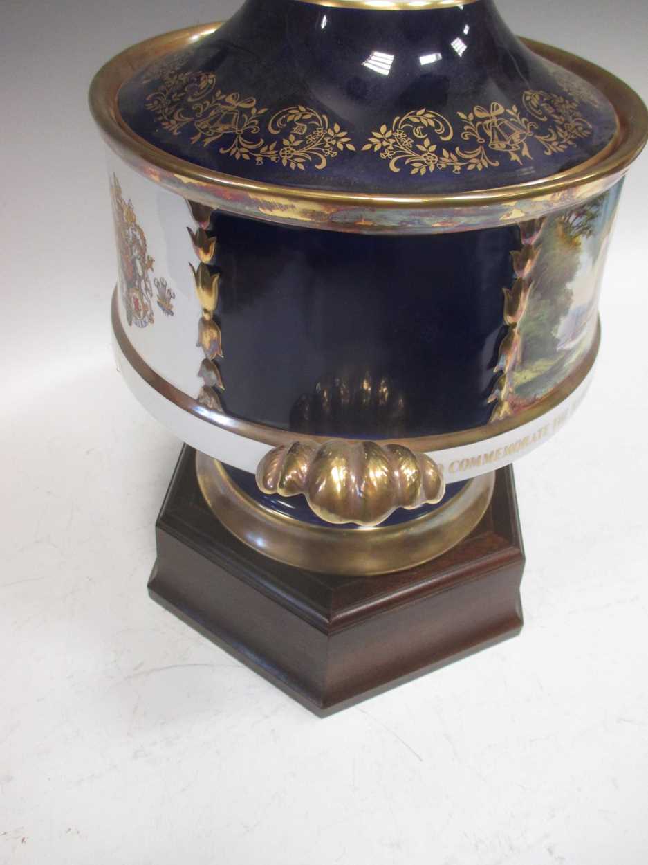 An Aynesley porcelain Charles and Diana marriage Commemorative vase and cover on stand, 39cm high - Image 4 of 5