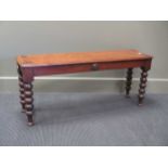 A 19th century hall bench (adapted)