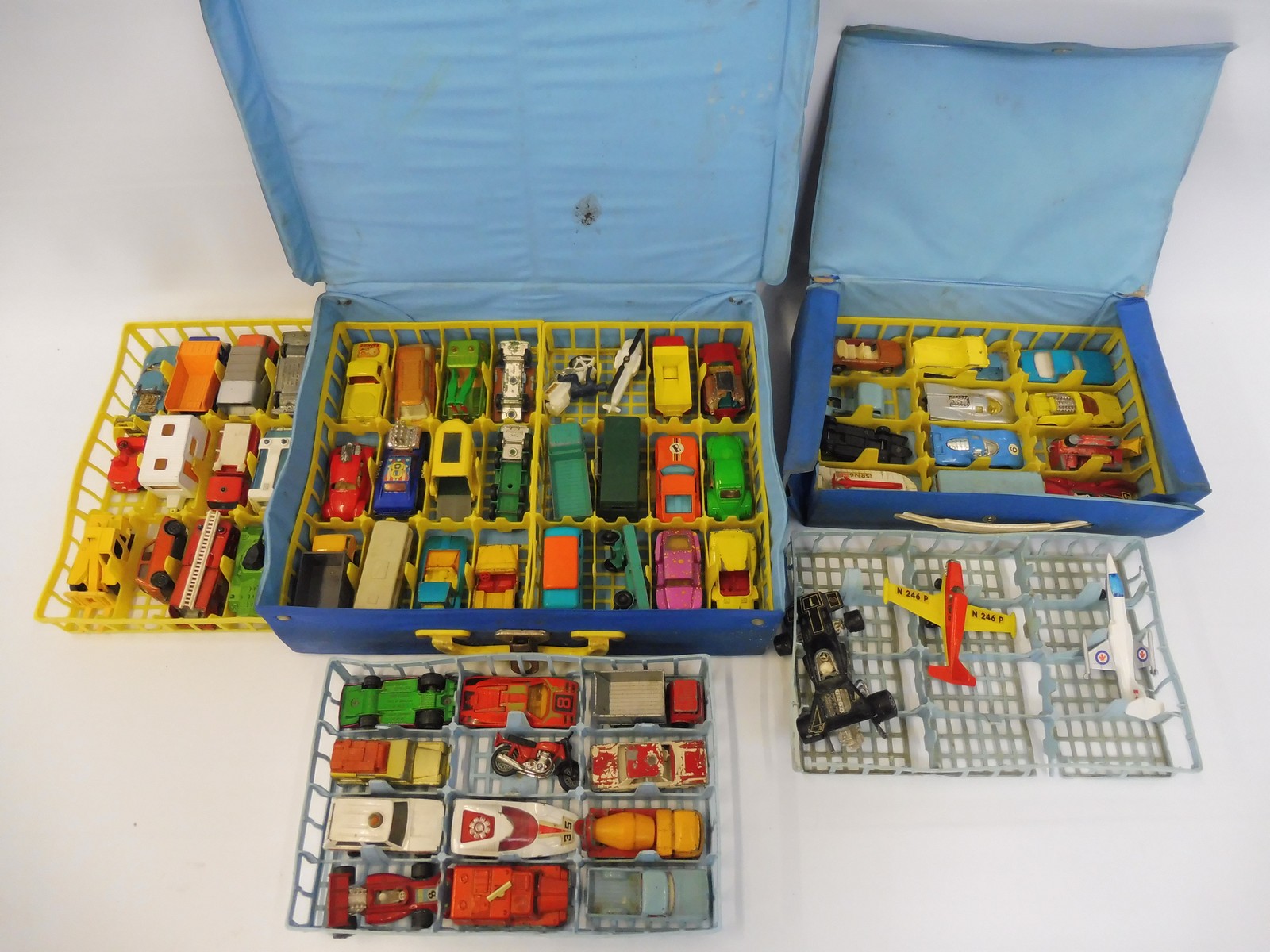 A Matchbox Superfast Collectors' Carrying Case with contents plus a Matchbox Collectors' Mini-