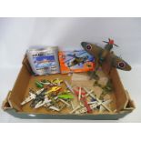 A selection of unboxed aircraft in various scales plus boxed Gemini Jets 747 and Airfix kit.